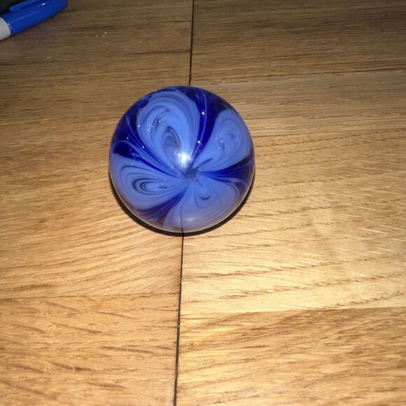 Contemporary Art Glass Marble 1 3/16” Shades Of Blue Flower Implosion Handmade - Picture 1 of 5